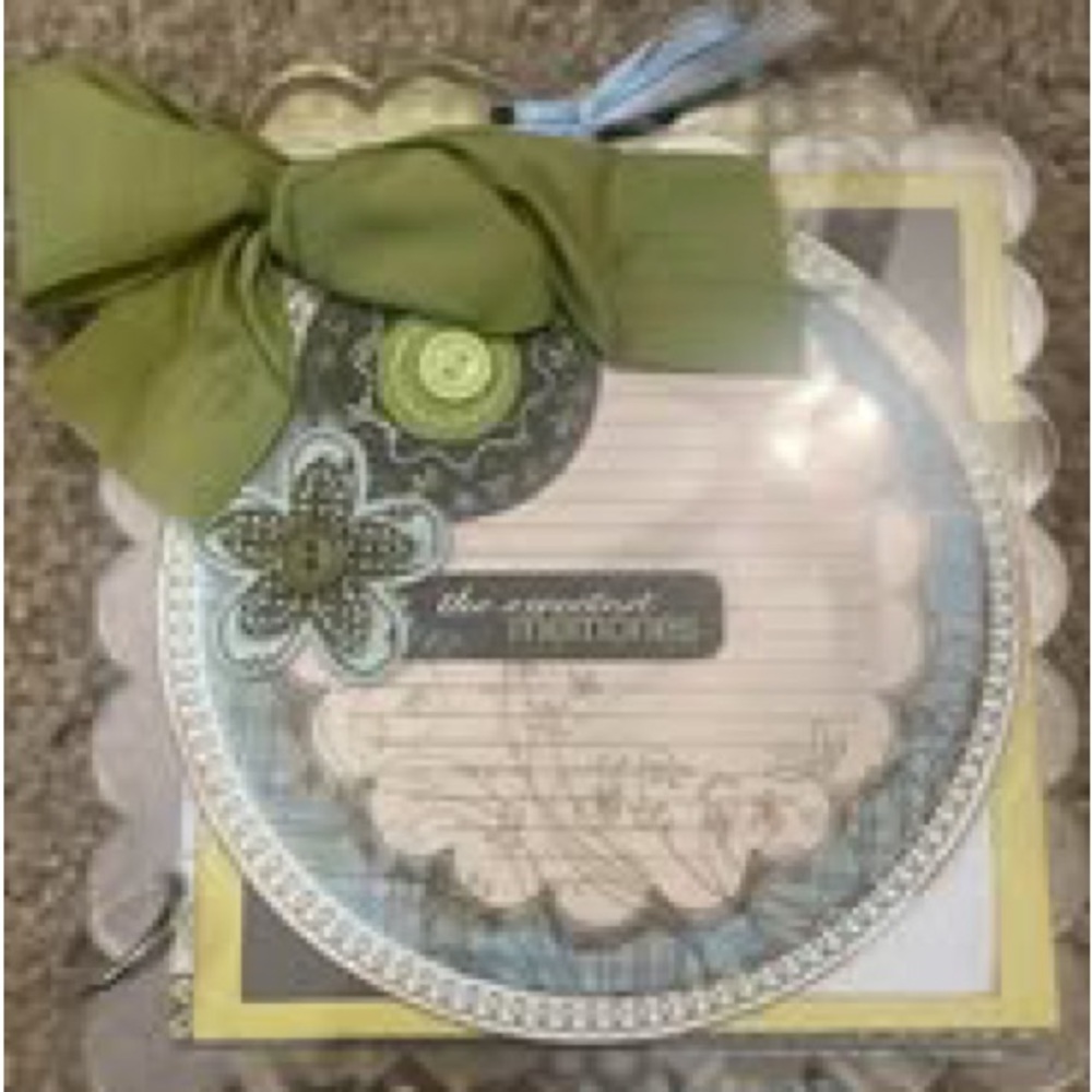 Mini scrapbook